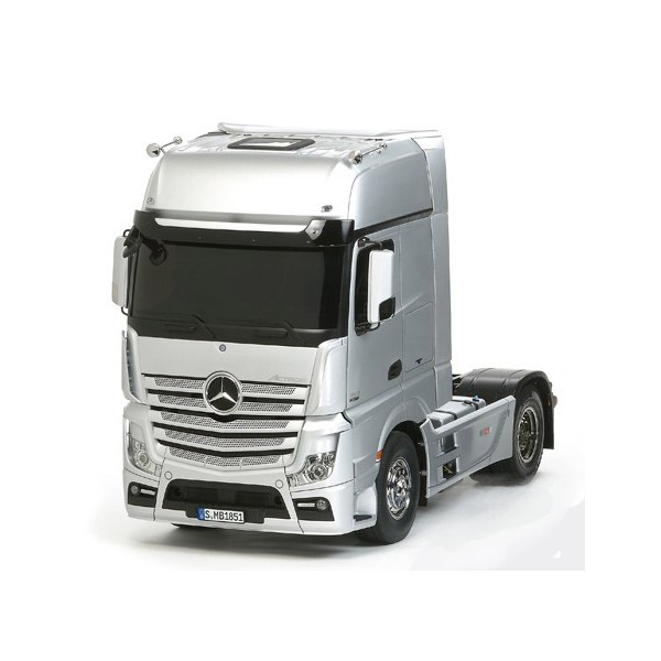 Мерседес Actros GIGASPACE